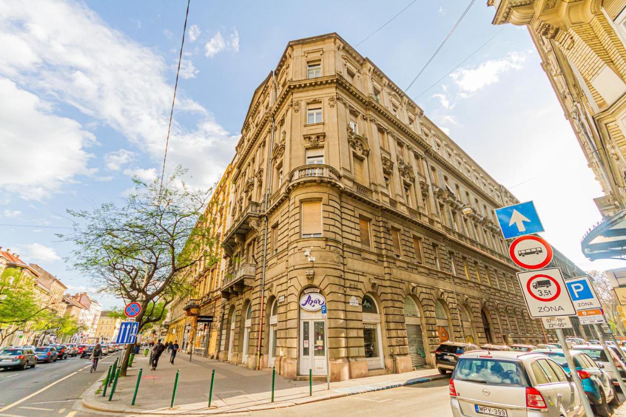 Supercentral Boutique Suite Budapest Ngoại thất bức ảnh